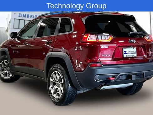 Used 2020 Jeep Cherokee Trailhawk w/ Technology Group AWD/4WD image 4