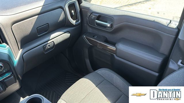 Used 2021 Chevrolet Silverado 1500 LT w/ Texas Edition Plus AWD/4WD image 9