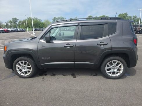 Used 2021 Jeep Renegade Latitude w/ Convenience Group AWD/4WD image 14