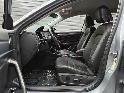 Used 2022 Volkswagen Jetta SE FWD image 14