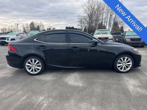 Used 2015 Lexus IS 250 image 8
