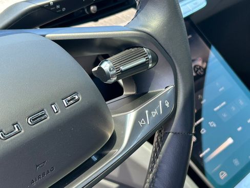 Used 2024 Lucid Air Touring AWD/4WD image 17