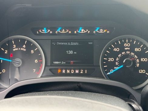 Used 2017 Ford F150 XLT w/ Trailer Tow Package AWD/4WD image 11