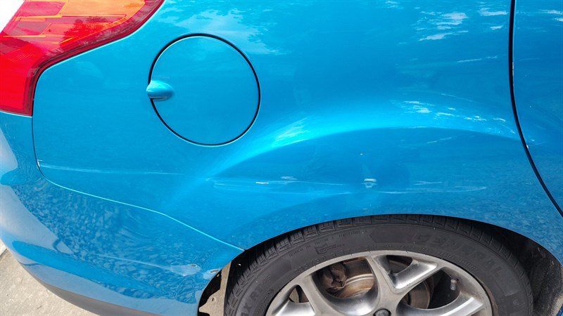 Used 2014 Ford Focus SE w/ Equipment Group 201A FWD image 8