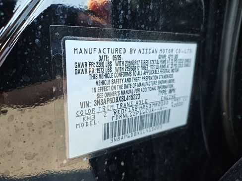 Used 2025 Nissan Kicks SR AWD/4WD image 25