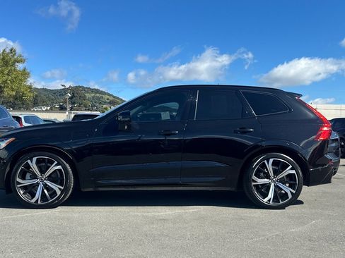 Certified 2025 Volvo XC60 T8 Ultra w/ Protection Package Premier image 6