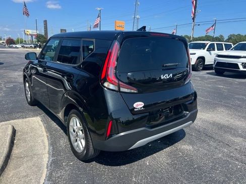 Used 2024 Kia Soul LX w/ Option Group 015 FWD image 20