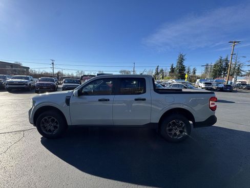 Used 2022 Ford Maverick XLT w/ XLT Luxury Package image 7