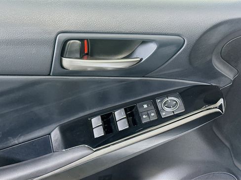 Used 2025 Lexus IS 350 F Sport w/ Accessory Package 2 RWD image 15