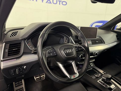 Used 2018 Audi SQ5 Prestige w/ Prestige Package image 15