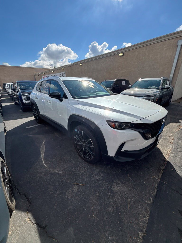 Used 2026 MAZDA CX-50 AWD 2.5 S w/ Premium Package image 3