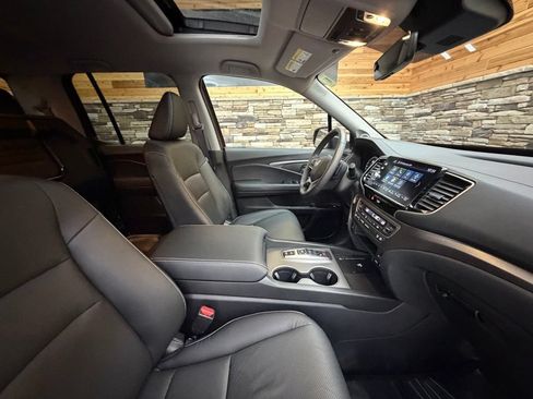 Used 2025 Honda Ridgeline RTL image 32