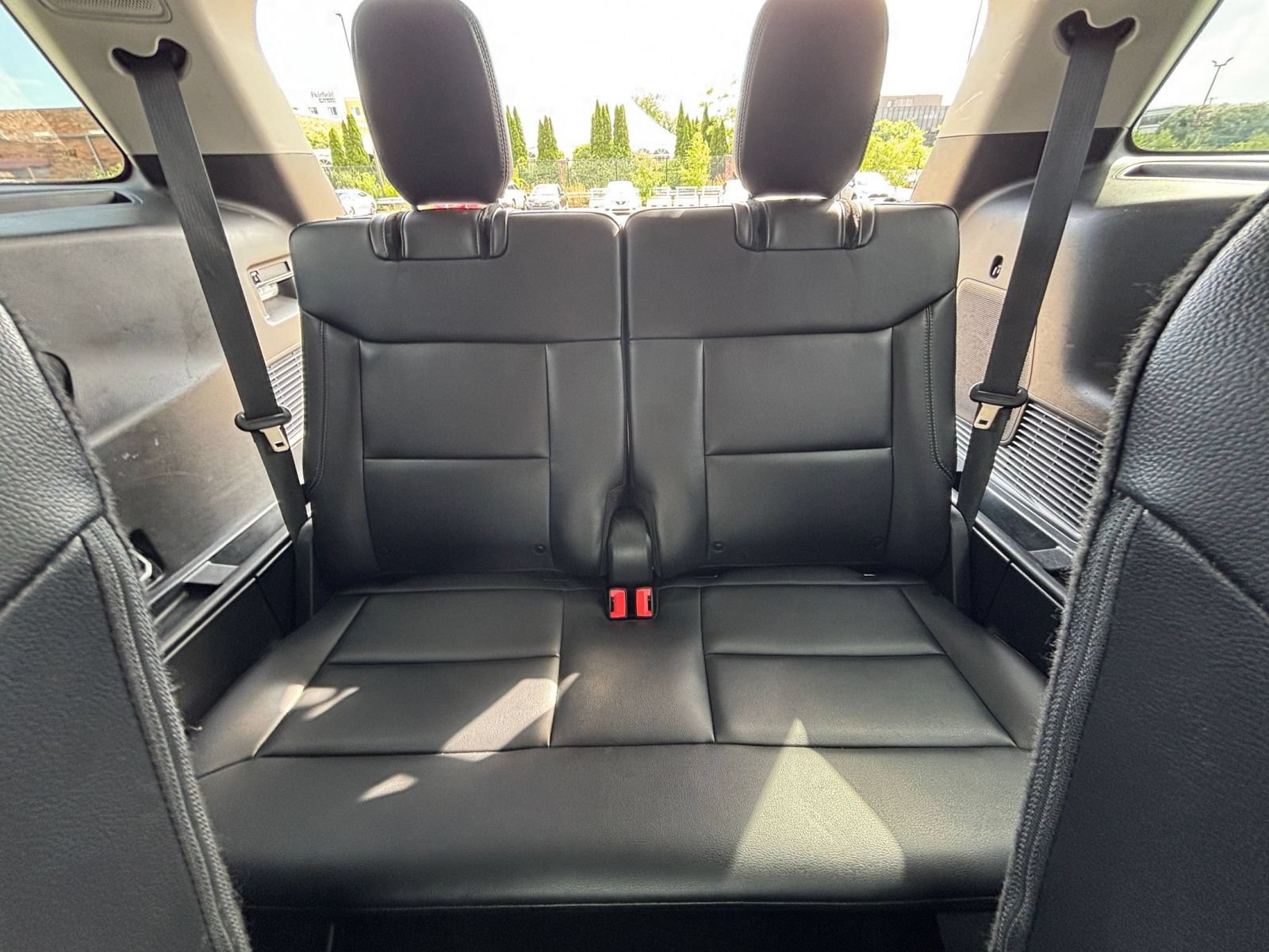 Used 2024 Ford Explorer Limited RWD image 29