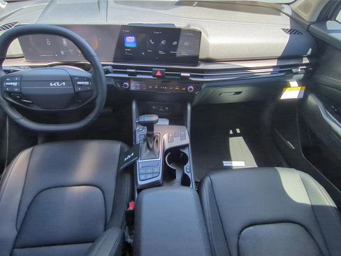New 2026 Kia Sportage EX FWD image 14