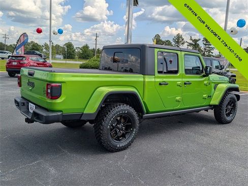 New 2025 Jeep Gladiator Willys image 4