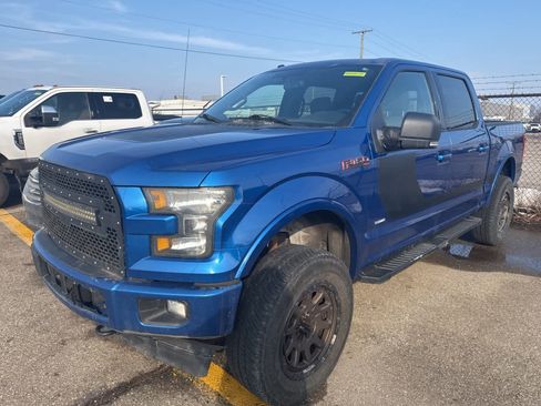 Used 2017 Ford F150 XLT w/ Equipment Group 302A Luxury image 2