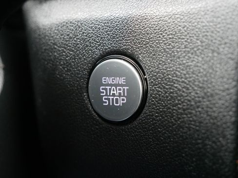 Certified 2023 Kia Sorento S w/ Panoramic Sunroof Package image 29