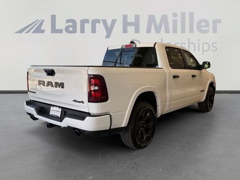 New 2026 RAM 1500 Big Horn AWD/4WD image 5