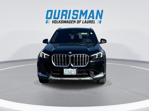 Used 2025 BMW X1 xDrive28i AWD/4WD image 3
