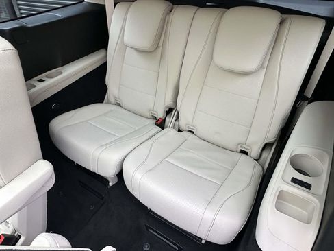 Used 2022 Mercedes-Benz GLS 450 4MATIC w/ AMG Line Exterior image 14