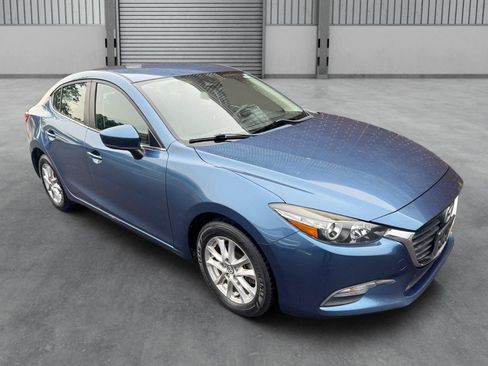 Used 2018 MAZDA MAZDA3 Sport w/ Preferred Equipment Package FWD image 28