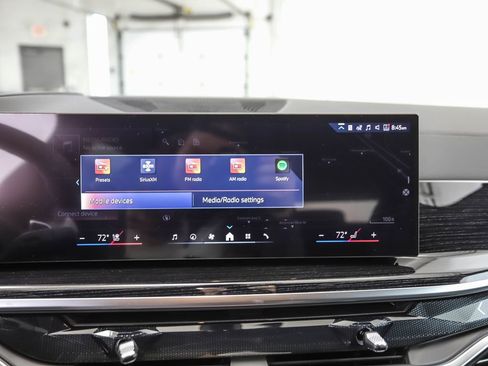 New 2026 BMW X5 xDrive40i w/ M Sport Package image 16