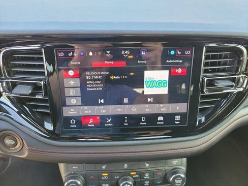 Used 2025 Dodge Durango GT AWD/4WD image 17