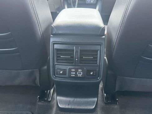 Used 2026 Subaru Outback Limited AWD/4WD image 50