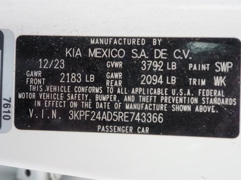 Used 2024 Kia Forte LXS image 27