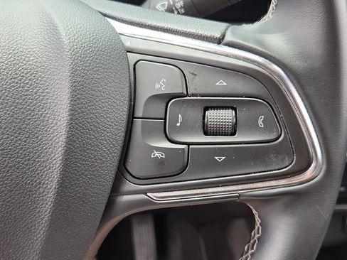 Used 2025 Buick Encore GX Preferred FWD image 23