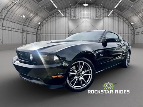 Used 2012 Ford Mustang GT Premium w/ Brembo Brake Pkg RWD image 8