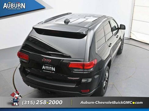Used 2020 Jeep Grand Cherokee Trailhawk AWD/4WD image 32