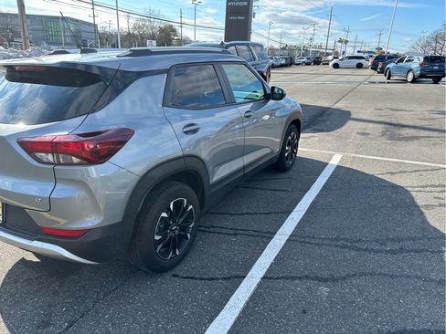 Certified 2023 Chevrolet TrailBlazer LT w/ Convenience Package image 4