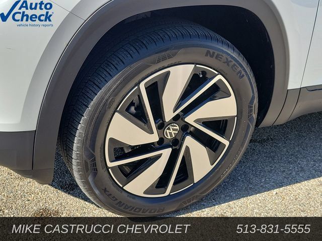 Used 2026 Volkswagen Atlas SE FWD image 9