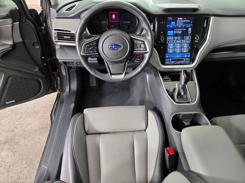 Certified 2025 Subaru Outback Limited XT AWD/4WD image 17