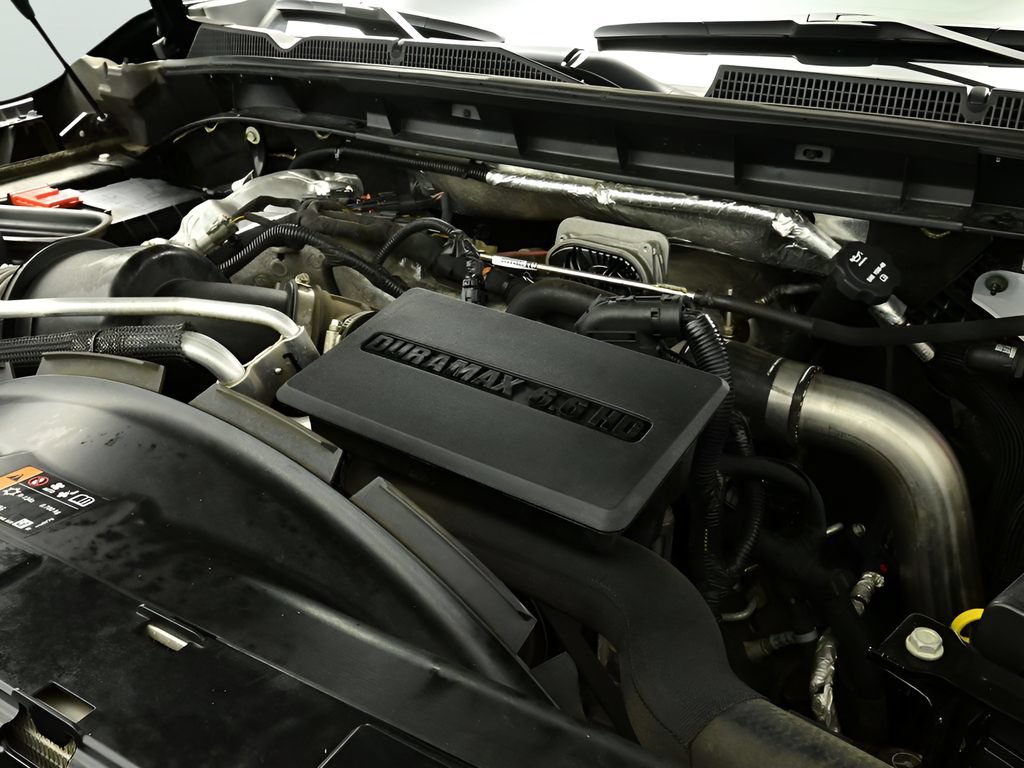 Used 2024 GMC Sierra 2500 AT4 AWD/4WD image 25