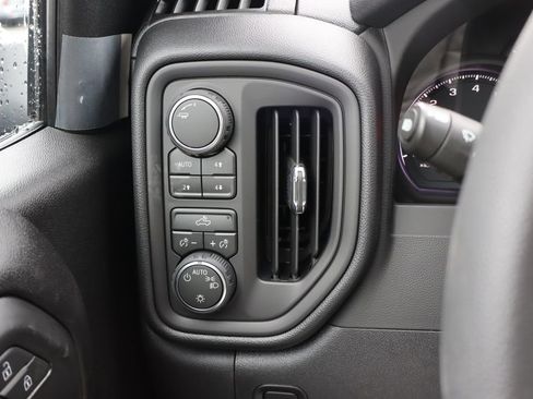 New 2026 Chevrolet Silverado 1500 W/T w/ WT Value Package AWD/4WD image 9