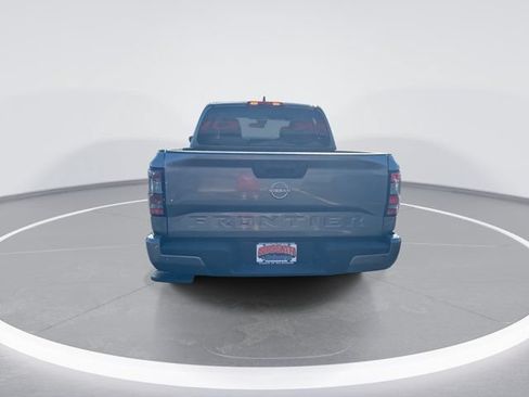 Certified 2025 Nissan Frontier SV RWD image 6