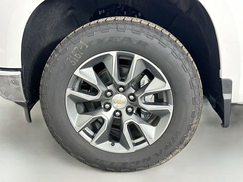 New 2026 Chevrolet Silverado 1500 LT image 33