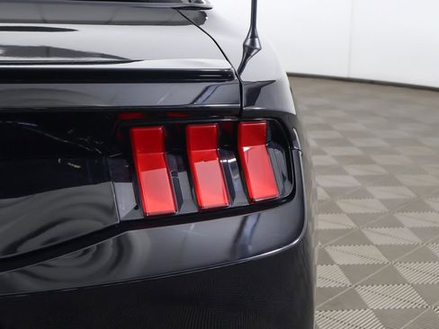 Used 2024 Ford Mustang Premium image 18