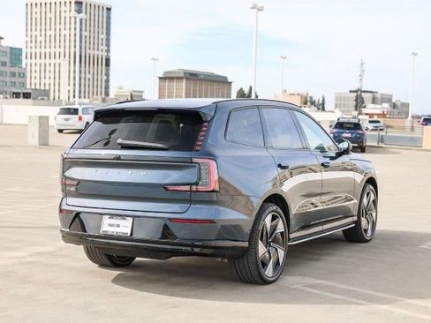 New 2025 Volvo EX90 Plus image 4