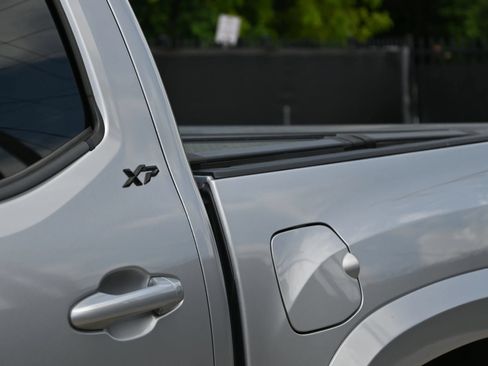 Used 2019 Toyota Tacoma SR5 RWD image 8