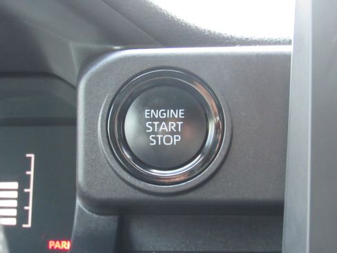 Used 2024 Toyota Tacoma SR5 image 23