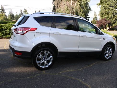 Used 2014 Ford Escape Titanium AWD/4WD image 3