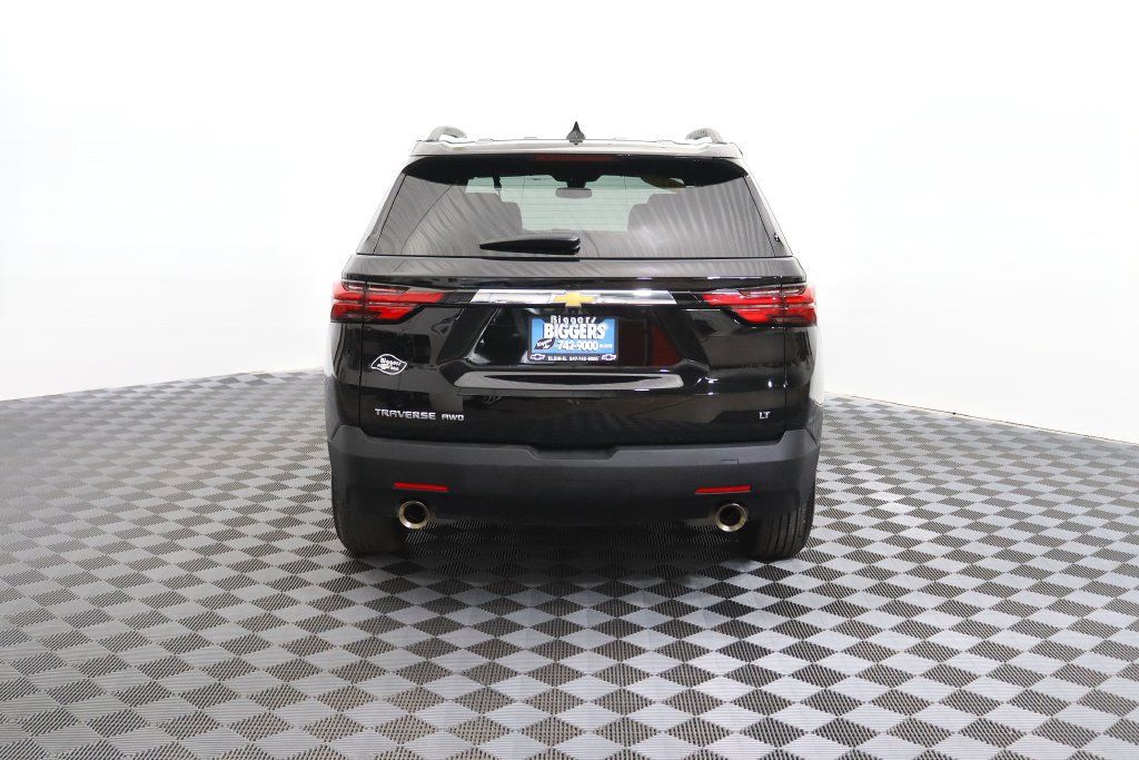 Used 2023 Chevrolet Traverse LT AWD/4WD image 6