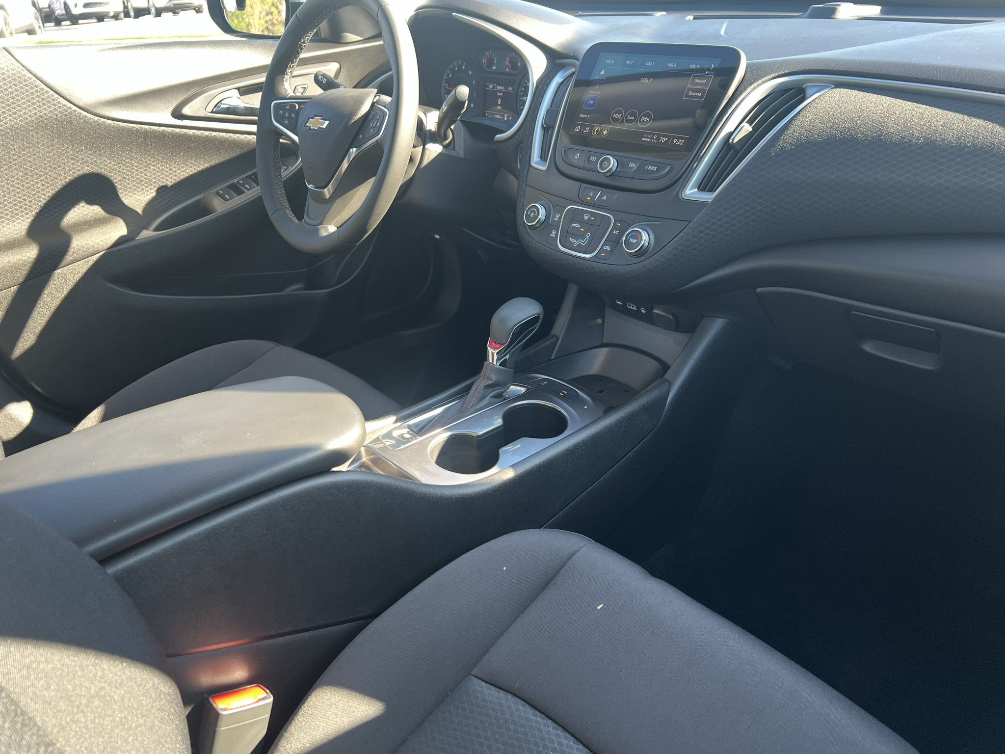 Used 2024 Chevrolet Malibu RS FWD image 16