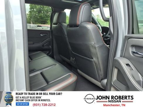 Certified 2023 Nissan Frontier PRO-4X w/ Pro-4X Premium Package AWD/4WD image 18