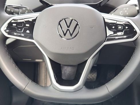 New 2026 Volkswagen ID.4 Pro image 26