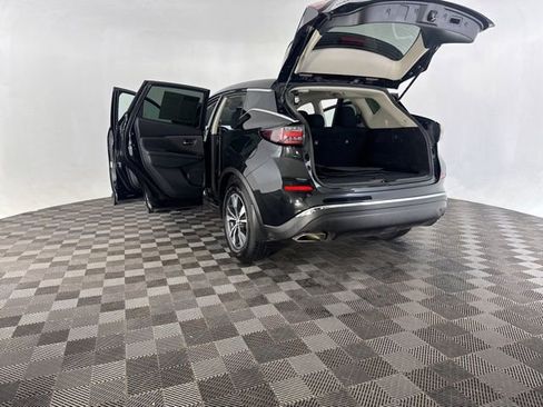 Used 2019 Nissan Murano S image 18