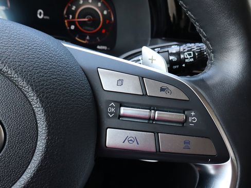 Used 2024 Hyundai Palisade SEL w/ Premium Package image 34